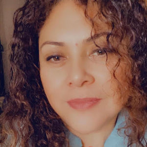 Meet your Posher, Brenda